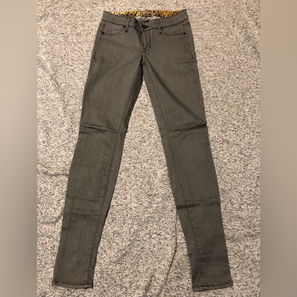 RICH & SKINNY GREY SKINNY JEAN